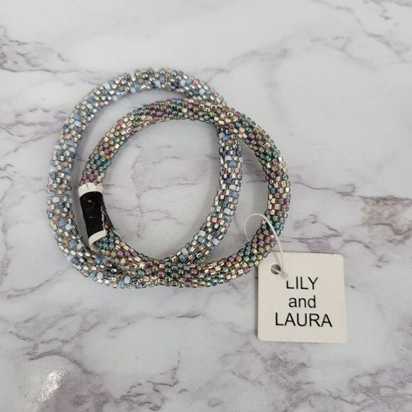 LILY AND LAURA Multicolor Beaded Bracelets - Picture 2 of 3